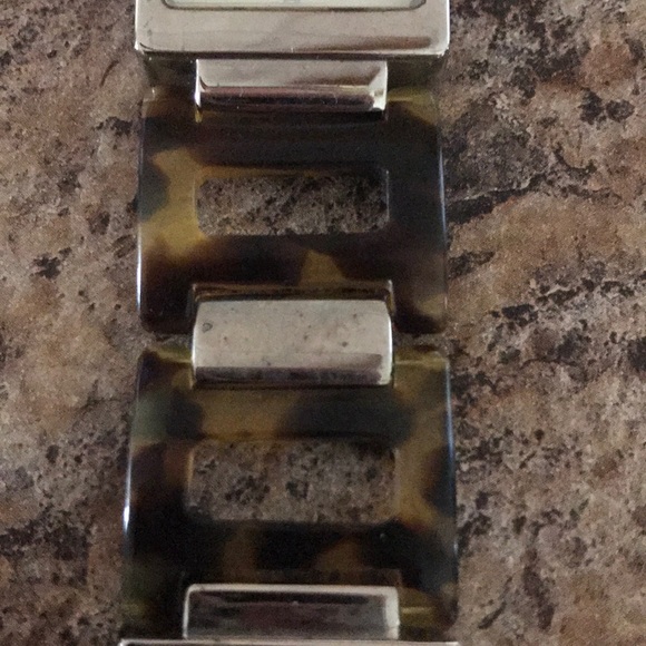 Vera Bradley Watch - Picture 4 of 4